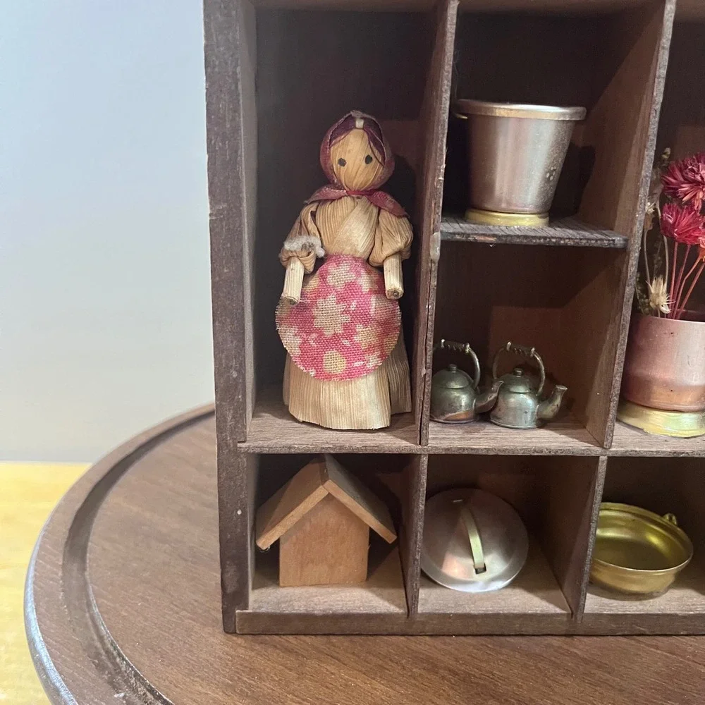 Vtg Country Farmhouse Wooden Shadow Box Curio Case 12 Miniatures Rustic Decor